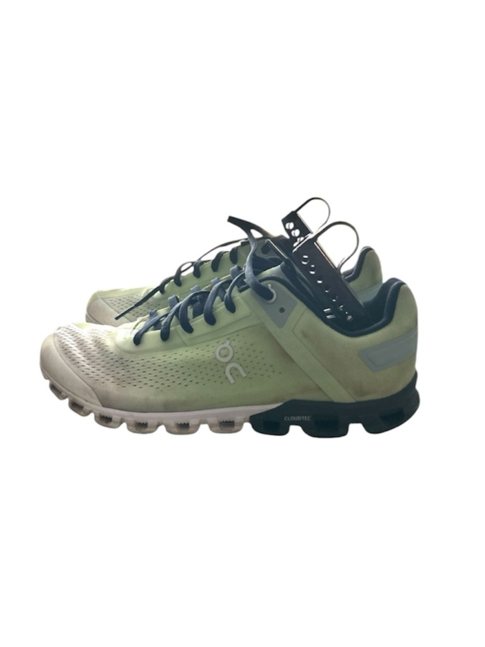 ON cloudflow meadow white sz. 10.5